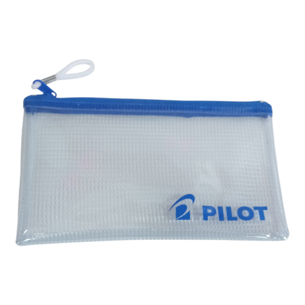 مقلمة بلاستك شفافة