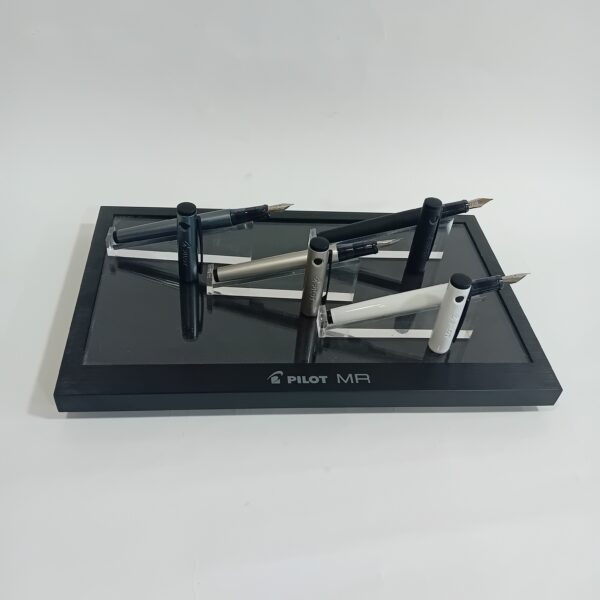 قلم بايلوت اكسبلورر